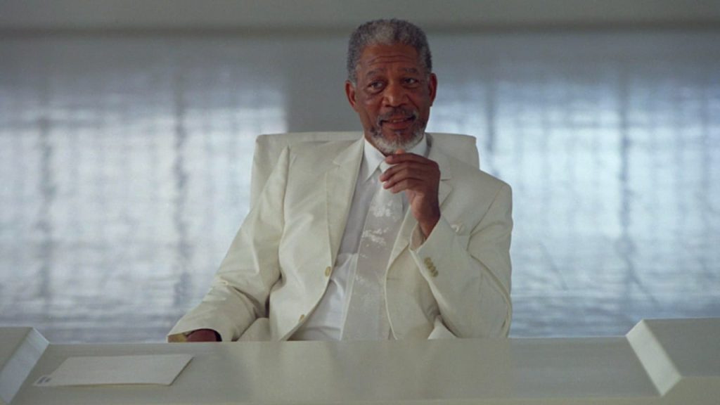 Morgan Freeman critica uso de IA que imita sua voz e afirma que não pretende se aposentar