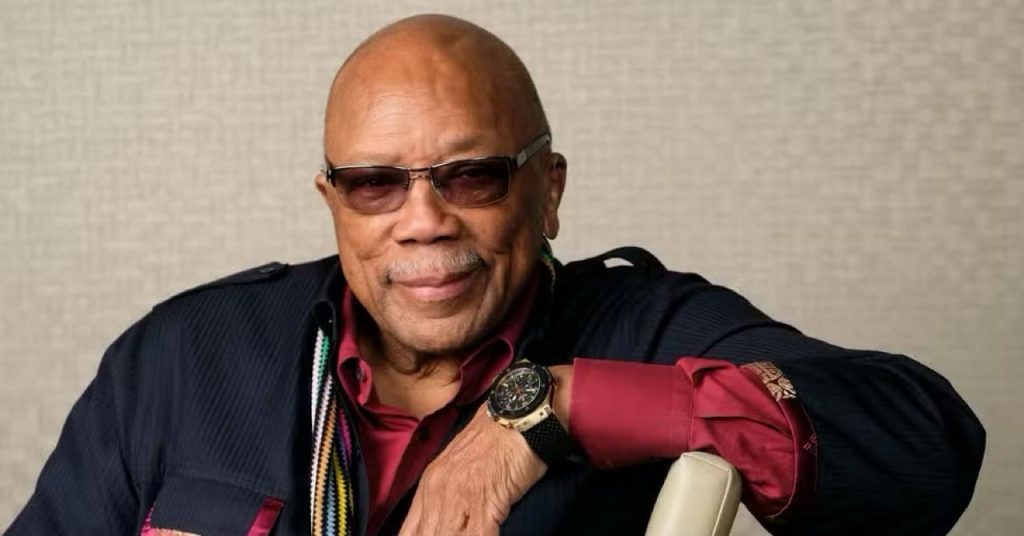 Quincy Jones, produtor de Michael Jackson, morre aos 91 anos