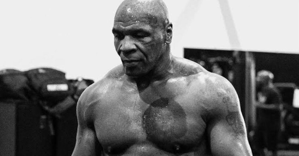 Mike Tyson reflete sobre retorno ao ringue e enfrenta adversidades após derrota para Jake Paul