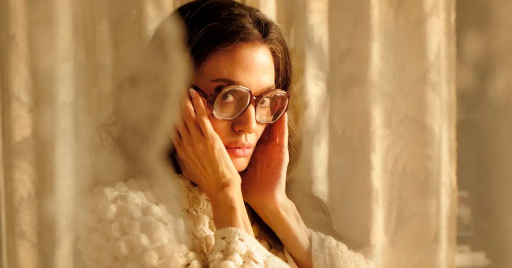 Angelina Jolie não quer que façam um filme sobre sua vida: ‘vamos torcer’