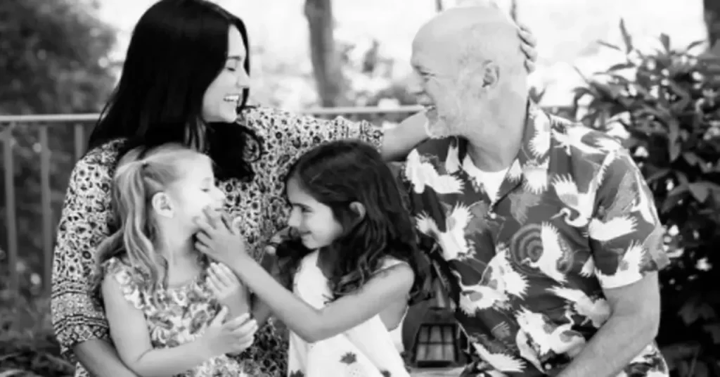 Esposa de Bruce Willis detalha novo Natal com ator vivendo em casa separada