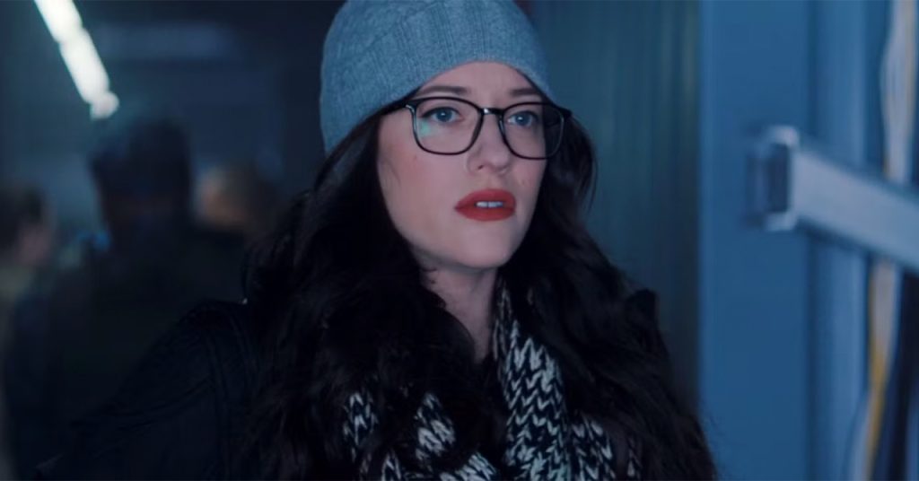 Kat Dennings revela críticas cruéis de diretores de elenco quando era criança