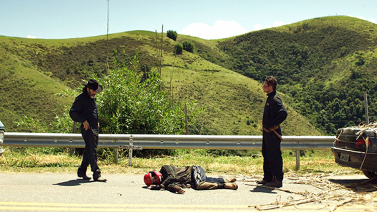 Selton Mello em todas! Confira o teaser do novo filme do ator, “Enterre seus Mortos”