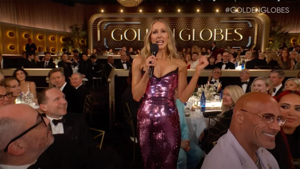 Nikki Glaser revela piadas censuradas no Globo de Ouro 2025