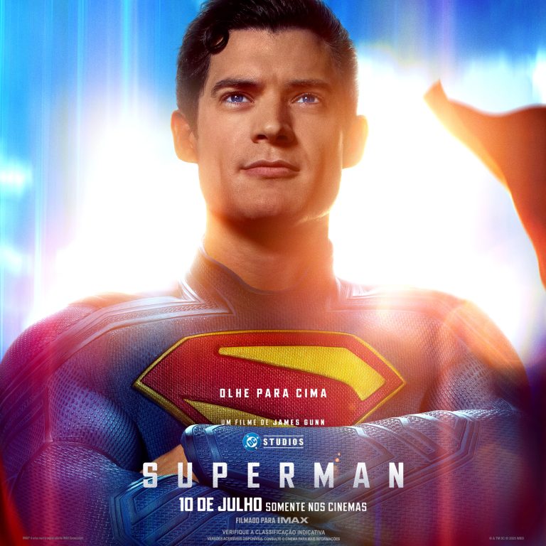 ‘Superman’: novo pôster traz herói em pose clássica