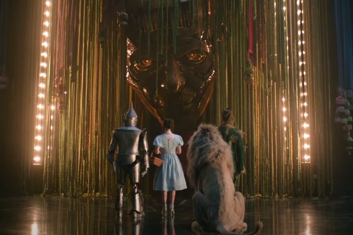 “Tragam-me a vassoura da Bruxa Má do Oeste”: sai trailer oficial de ‘Wicked: Parte 2’; assista aqui