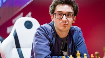 EWC 2025: Competição de Xadrez fica acirrada e parceiro de Magnus Carlsen é eliminado