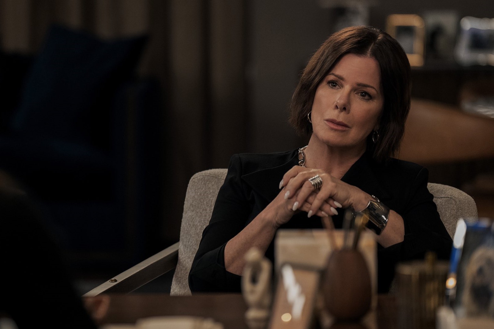 Atriz de ‘The Morning Show’ entra para o elenco de novo thriller político da Netflix, que já tem Richard Madden, o Robb Stark de ‘Game of Thrones’