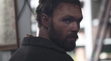 ‘The Edge Of Normal’: ator de Jurassic World entra para o elenco ao lado de Chloë Grace Moretz e Rupert Friend