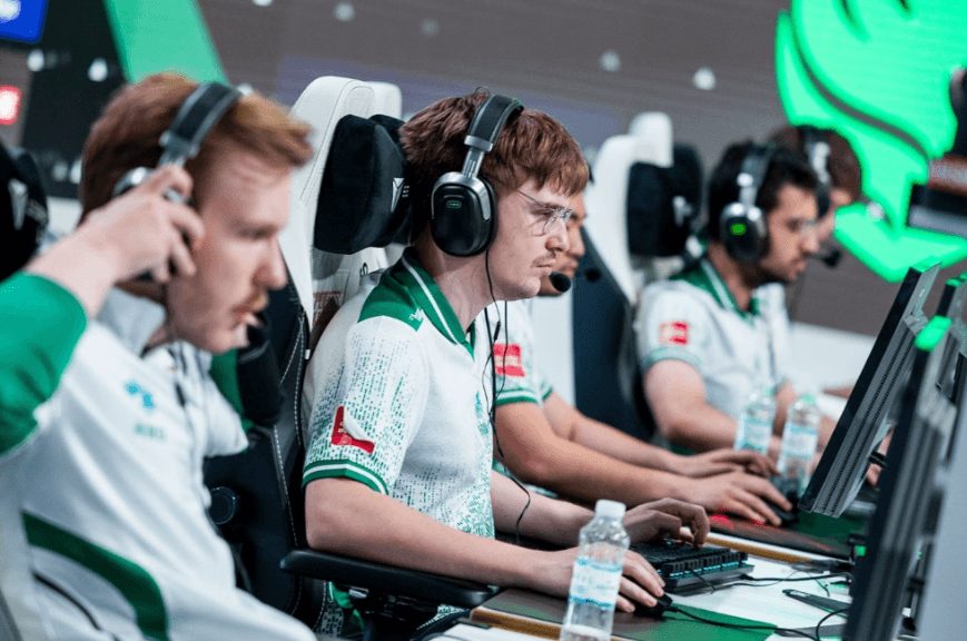 Copa do Mundo de LoL 2025: Ingressos já foram, Brasil está fora, mas premiação e playoffs seguem em alta