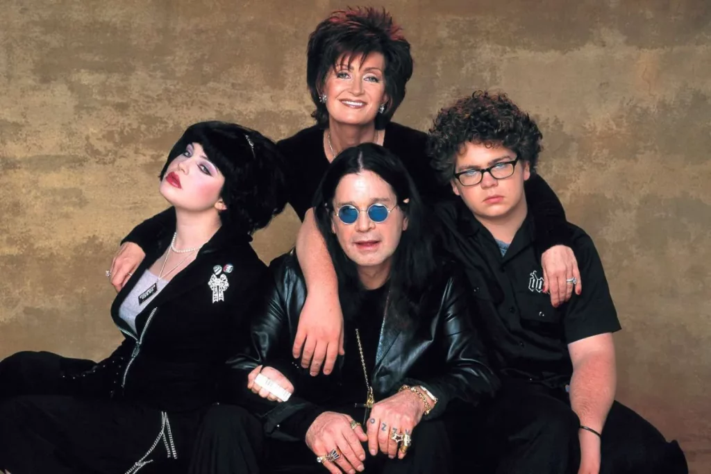 BBC avalia destino de documentário sobre a família Osbourne após morte de Ozzy