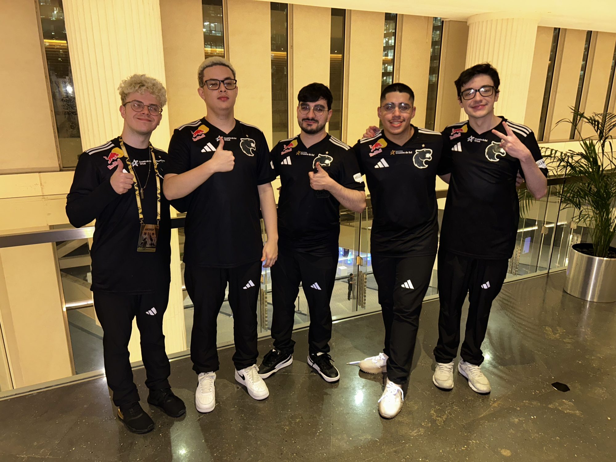 Furia fez história durante EWC e dá fim a maldição que assombrou o Brasil durante campeonatos internacionais de LoL