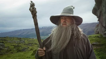 Ian McKellen revela que nova produção de ‘O Senhor dos Anéis’ trará de volta Gandalf e Frodo