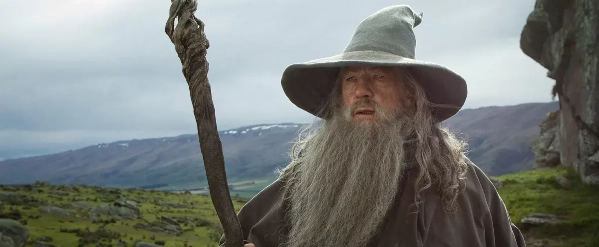 Os Anéis de Poder: 1ª imagem de Gandalf é revelada