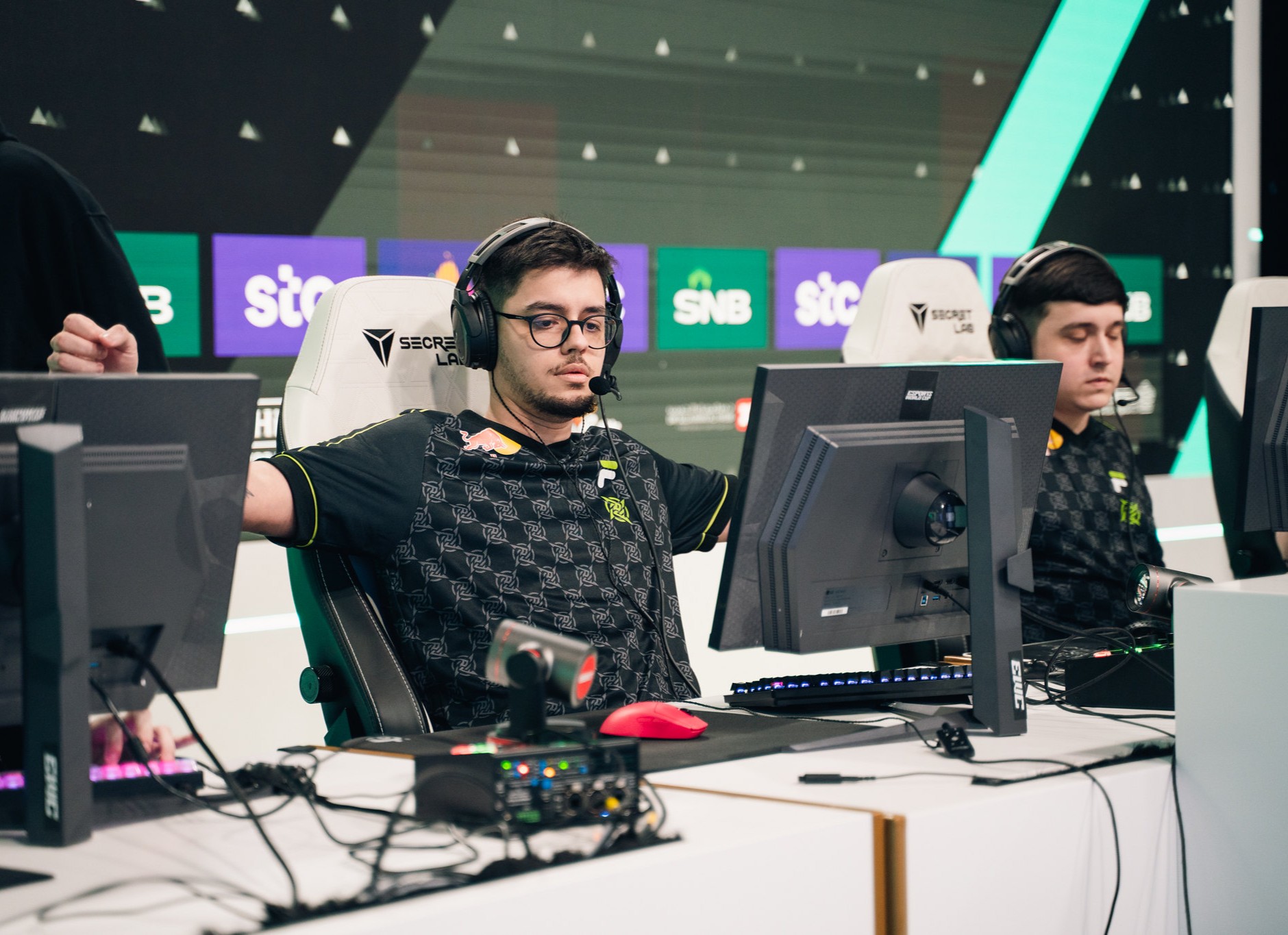 EWC 2025: Brasileiros da NiP acabam eliminados pela G2 Esports em jogão de ‘R6 Siege X’