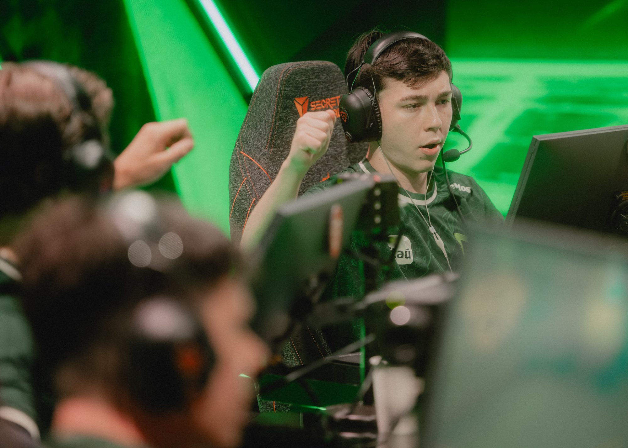 Loud perde para 100 Thieves e complica chances de classificação na VCT Américas 2025