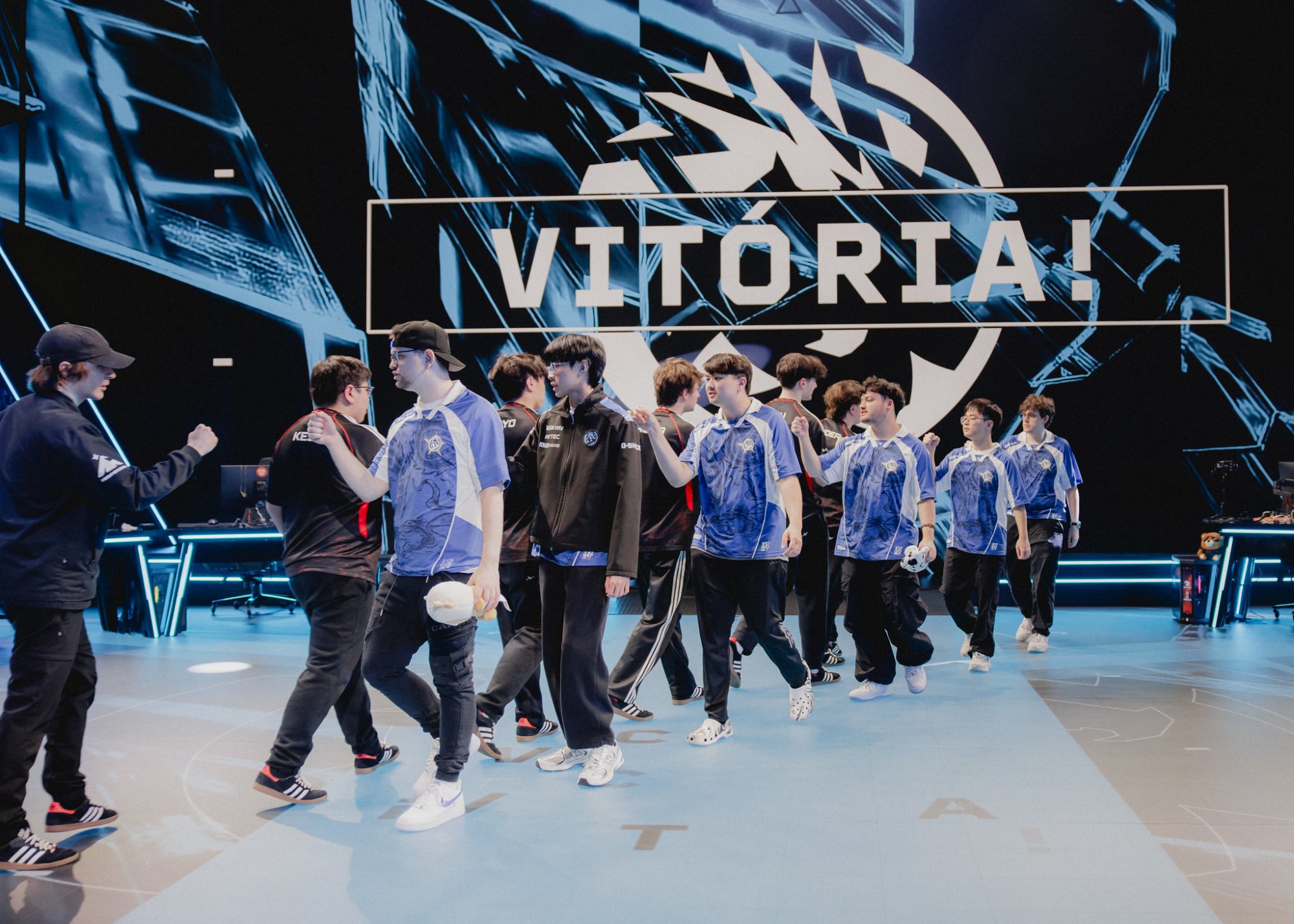 VCT Américas: Leviatan bate 100 Thieves e resultado corta LOUD da próxima etapa do campeonato
