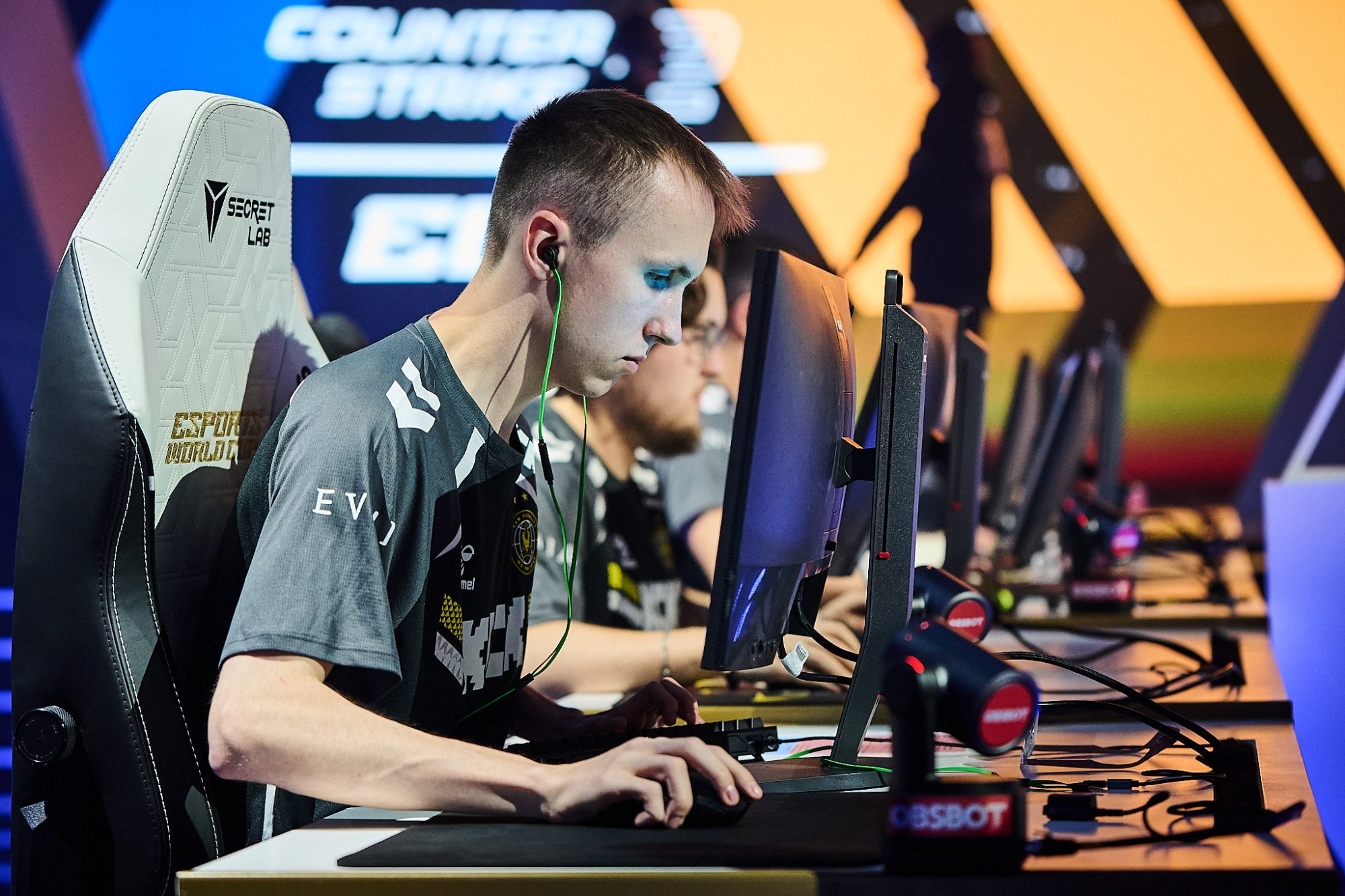 ‘Counter Strike’: Vitality derrota GamerLegion e vai até as finais da BLAST Open London 2025