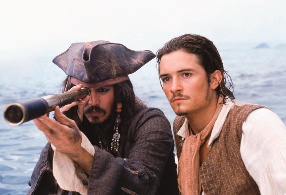 ‘Piratas do Caribe’: Orlando Bloom defende retorno do elenco original para novo filme