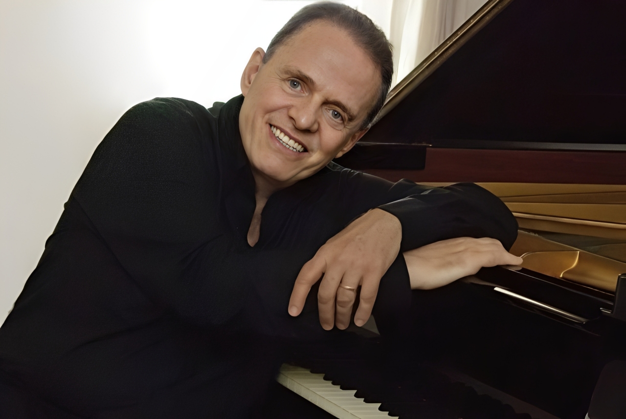 Morre o pianista gaúcho Miguel Proença, aos 86 anos