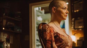 Sai o primeiro trailer de ‘Bugonia’, nova ficção científica de Yorgos Lanthimos com Emma Stone no elenco