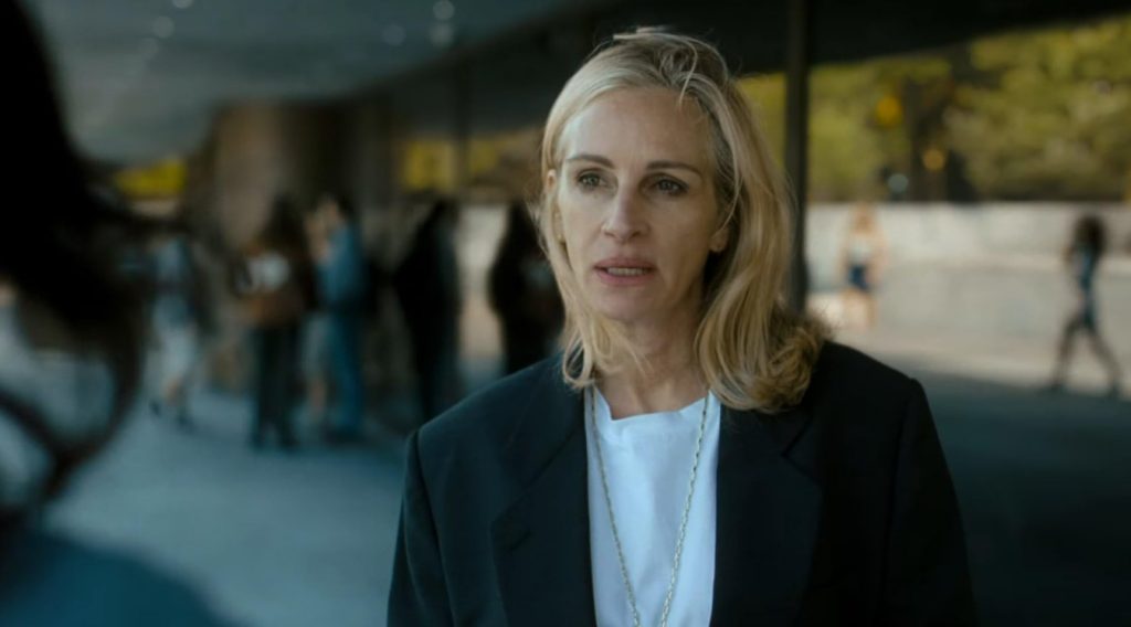 Julia Roberts recorre a Brad Pitt e George Clooney após fracasso de bilheteria, aponta rumores
