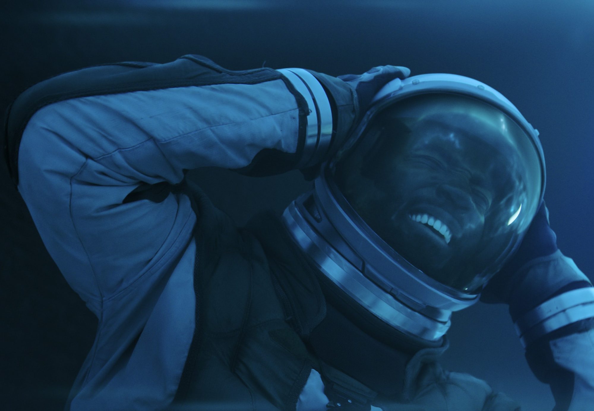 ‘Invasão’, do produtor de ‘X-Men’, retorna ao Apple TV+ com 3ª temporada repleta de ação e aliens letais