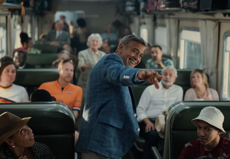 Novo filme de Noah Baumbach com George Clooney e Adam Sandler emociona no Festival de Veneza com 8 minutos de aplausos