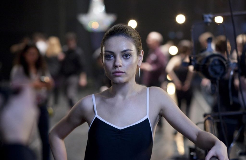 Mila Kunis relembra preparação intensa para Cisne Negro: “Muito balé e pouca comida”