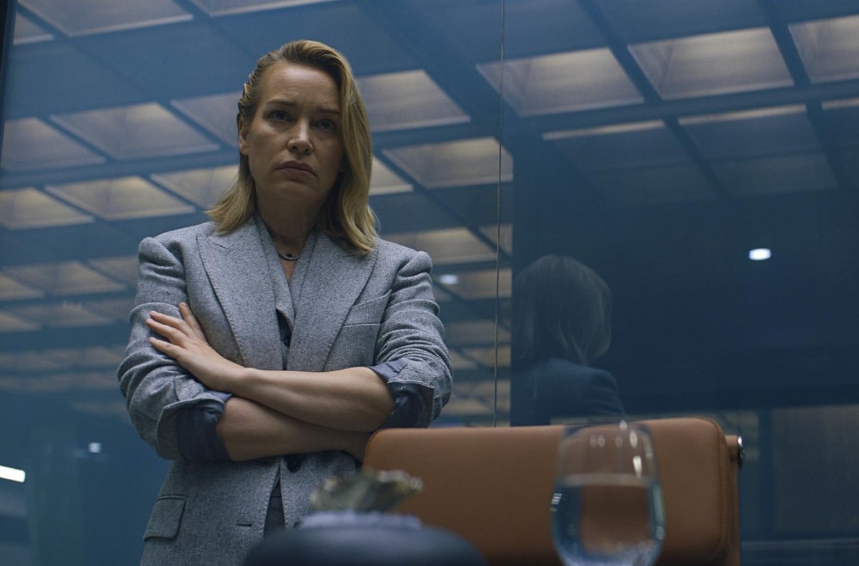 Piper Perabo se entrega ao lado vilão em ‘Agente Butterfly’, nova série de ação da Prime Video