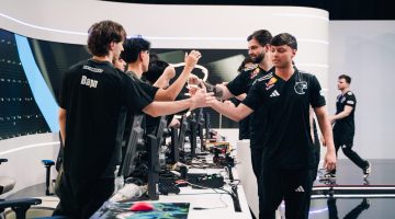 Furia destrói a Virtus.pro no R6 Siege X e vai para as semifinais da EWC 2025