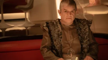 Comediante surge como vulcano em episódio hilário de ‘Star Trek: Strange New Worlds’