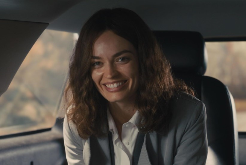 ‘Imperfeitamente Perfeita’: Comédia dramática estrelada por atriz de ‘Sex Education’ ganha trailer; confira aqui