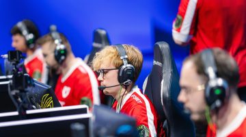 ‘Counter Strike’: Mouz supera a G2 e se classifica para a BLAST Open London 2025