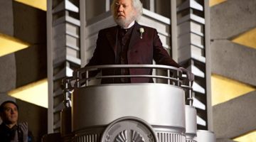 ‘Jogos Vorazes’: veja primeira imagem de Ralph Fiennes como Presidente Snow no prequel
