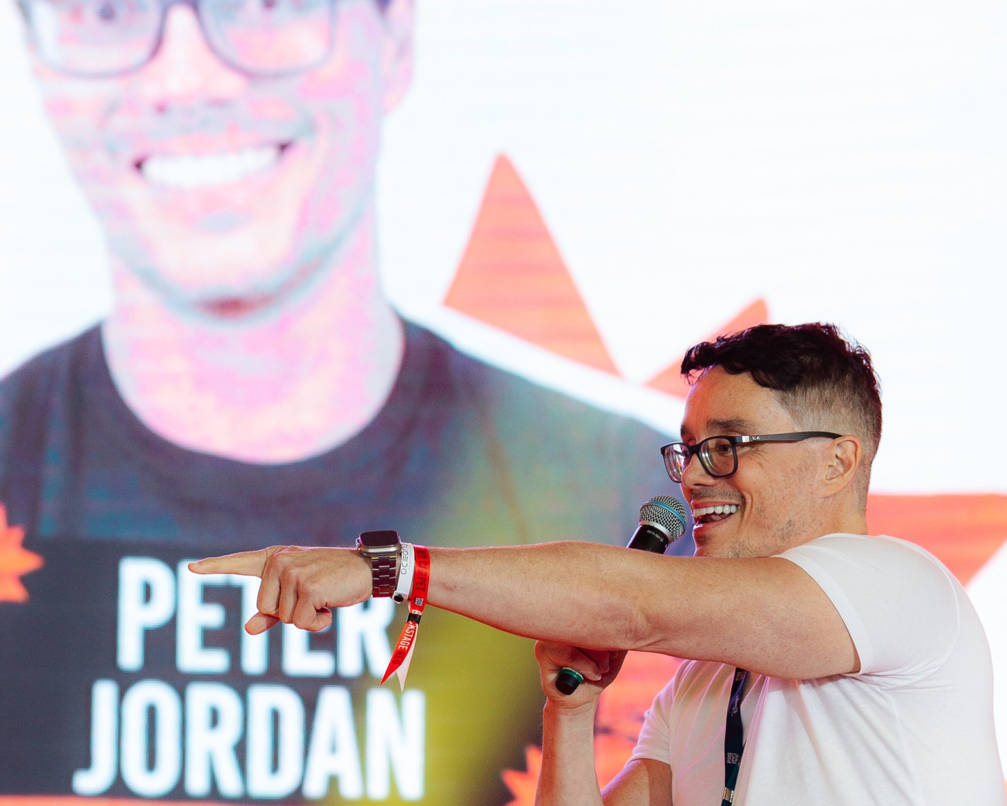 Papo sobre o universo geek e Batalha Mortal: Peter Jordan na abertura do Imagineland On The Road