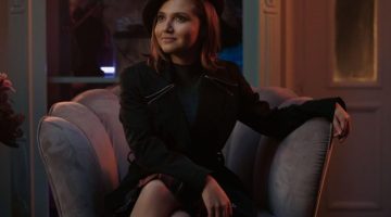 Revelado papel de Mia McKenna-Bruce em novo filme dos Beatles