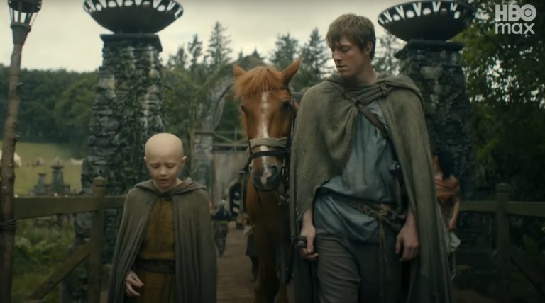 O Cavaleiro dos Sete Reinos interrompe filmagens por conta de enchentes