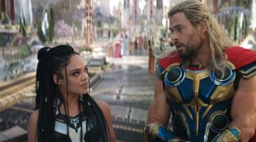 Fã ou hater? Atriz da Marvel diz que Chris Hemsworth é só um “bebê com músculos”