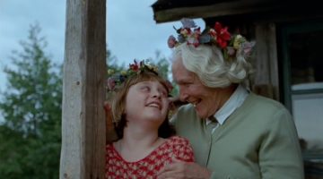 ‘Memórias de um Verão’, com Glenn Close, estreia nos cinemas em 27 de novembro