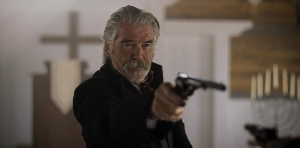 ‘Superman’: Pierce Brosnan sugere retorno como Senhor Destino, mas tudo ainda é especulação