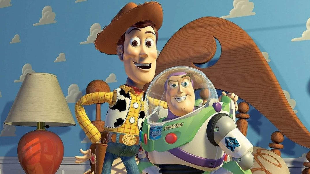 ‘Toy Story 5’: Nova imagem revela exército de Buzz Lightyears — e sequência promete a aventura mais tecnológica da franquia