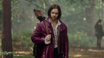 Ator de Jaskier comenta arco do bardo na série ‘The Witcher’