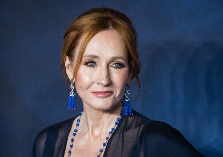 ‘Harry Potter’: ator comenta envolvimento de J.K. Rowling na série da HBO