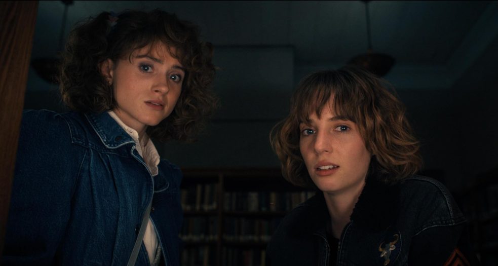 ‘Stranger Things’: Livro focado em Nancy e Robin ganha data de lançamento no Brasil
