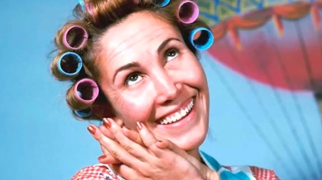 Dona Florinda no Brasil: Florinda Meza estreia peça reveladora sobre sua vida e Bolaños