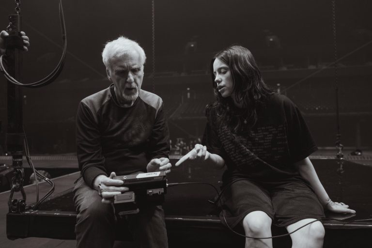 “Billie Eilish - Hit Me Hard and Soft: The Tour in 3D”