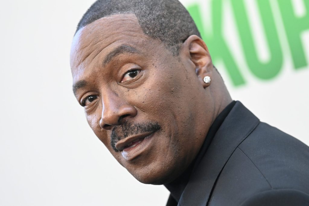 O Burro vai brilhar sozinho! Eddie Murphy detalha filme derivado e atualiza produção de Shrek 5