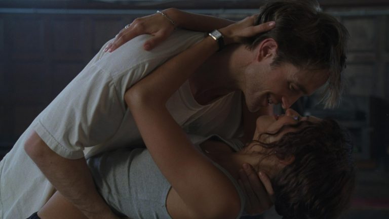 ‘O Drama’: Zendaya e Robert Pattinson vivem romance caótico no primeiro trailer