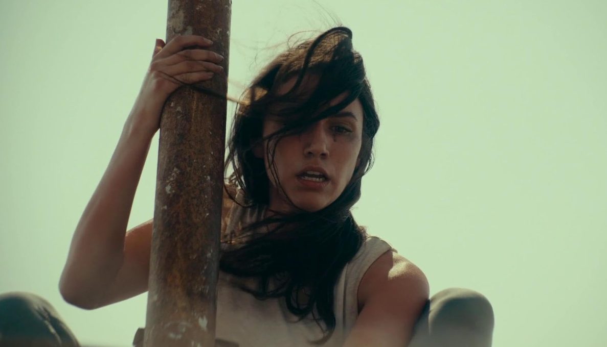 ‘A Queda 2’ ganha data de estreia no Brasil e promete mais terror nas alturas